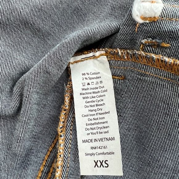 NWT Lularoe Kenny Polkadot Denim  Jacket XXS - Picture 3 of 4